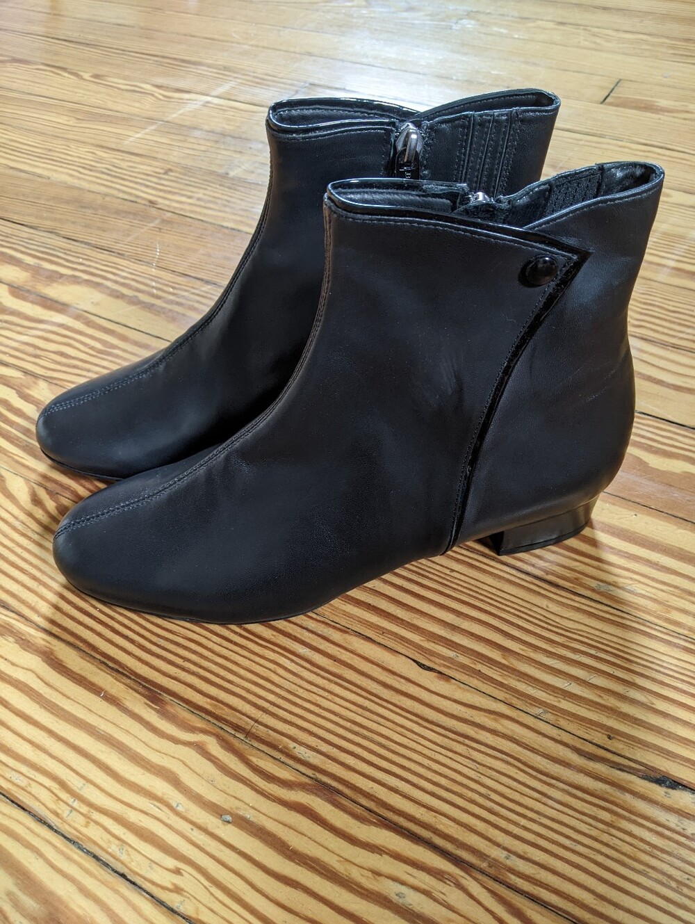 Beautifeel Women's Black Ankle Boots - Sleek Side-Zip Design 7.5